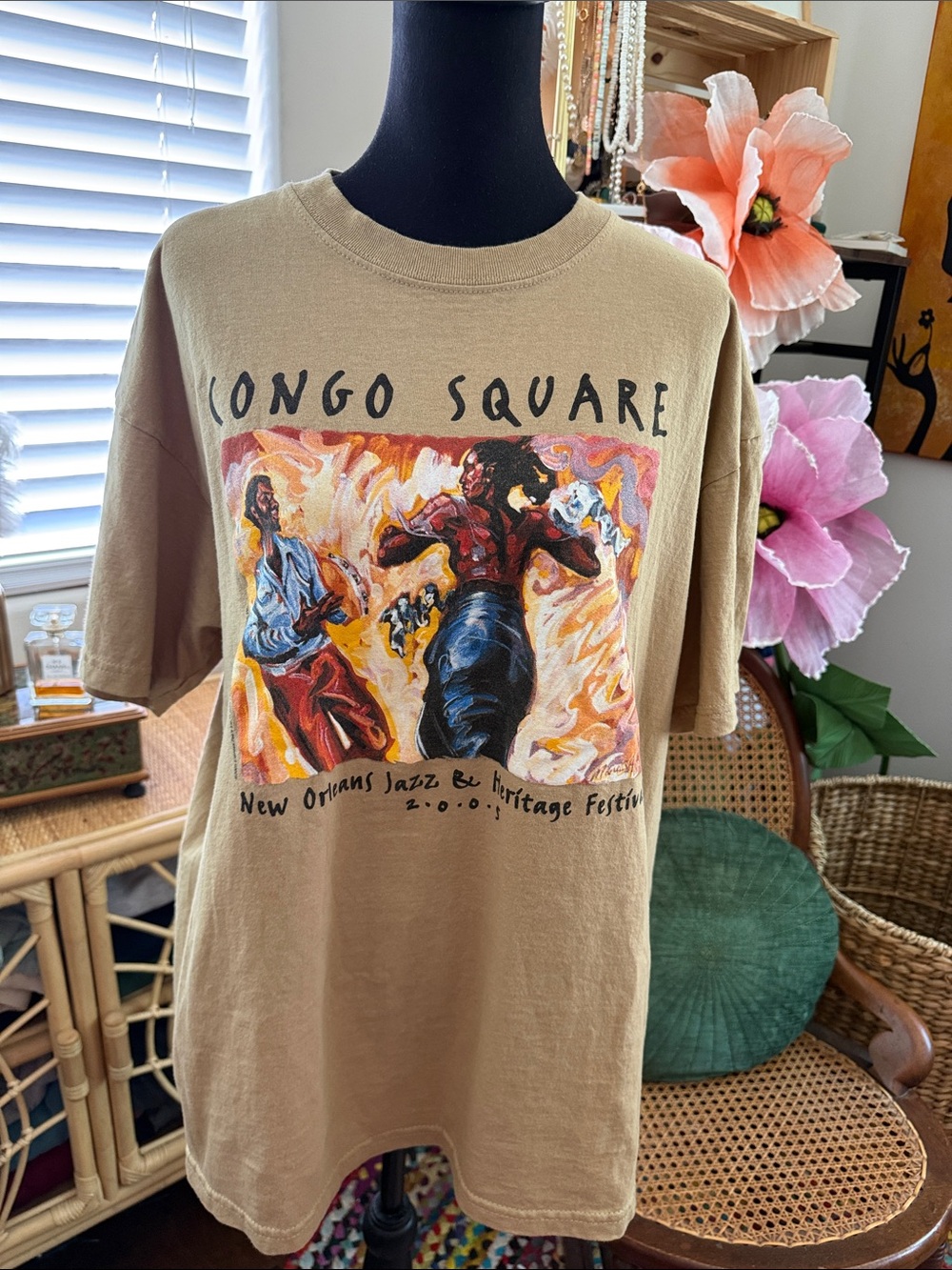 Vintage 2005 Gildan Tan New Orleans Jazz Fest Congo Square T-Shirt